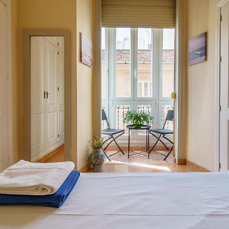 Bright Two-Bedroom Apartment In The Historic Center 말라가 외부 사진