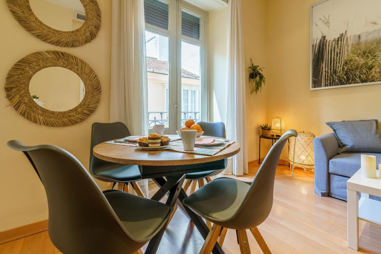 Bright Two-Bedroom Apartment In The Historic Center 말라가 외부 사진